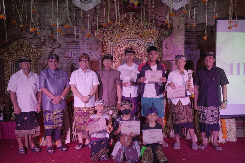 Sekda Adi Arnawa Beri Apresiasi Yowana Aryasatya Adyatama Dalung